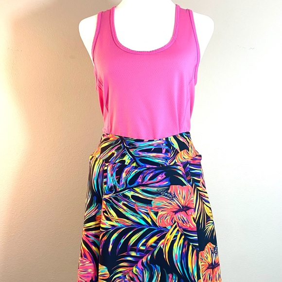 Vimmia Pose Tank Top - Picture 5 of 10